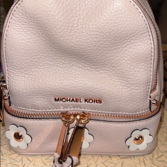 Michael Kors Mini Rhea Daisy Backpack - Picture 3 of 6